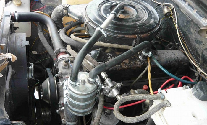 Вентиляция картера двигателя ГАЗ-24_001